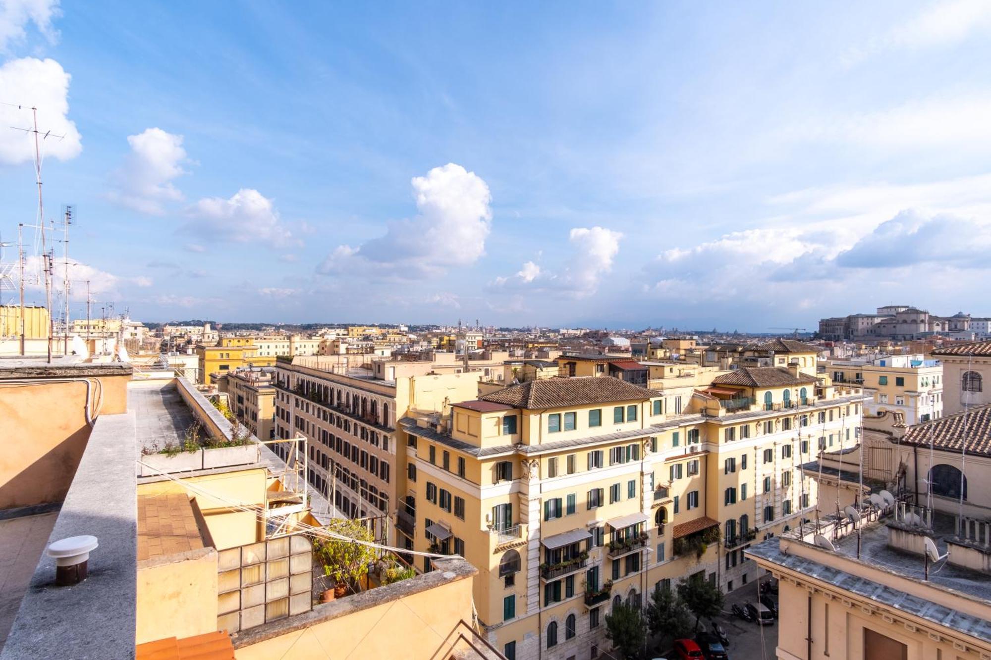 Elegantis La Dolce Vista With Private Terrace And Fantastic View Apartment Rom