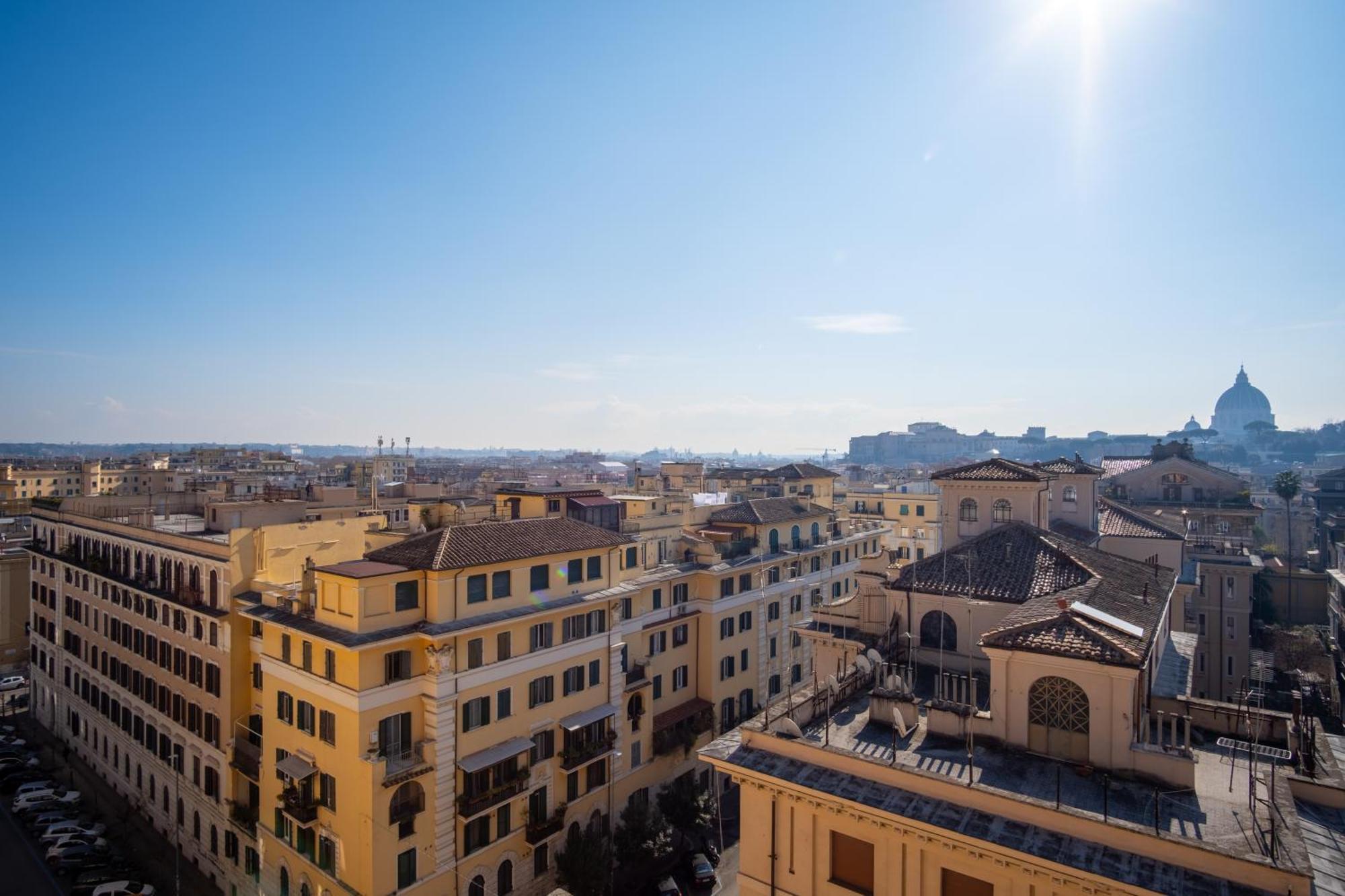 Apartment Elegantis La Dolce Vista With Private Terrace And Fantastic View Rom